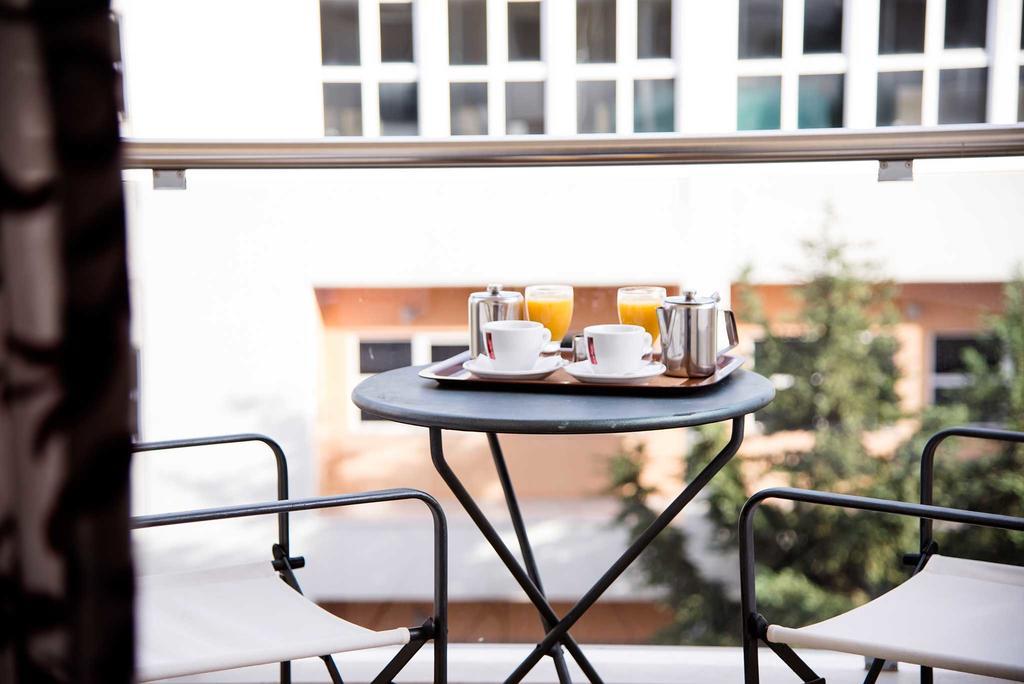 Hotel Maroussi เอเธนส์ ภายนอก รูปภาพ